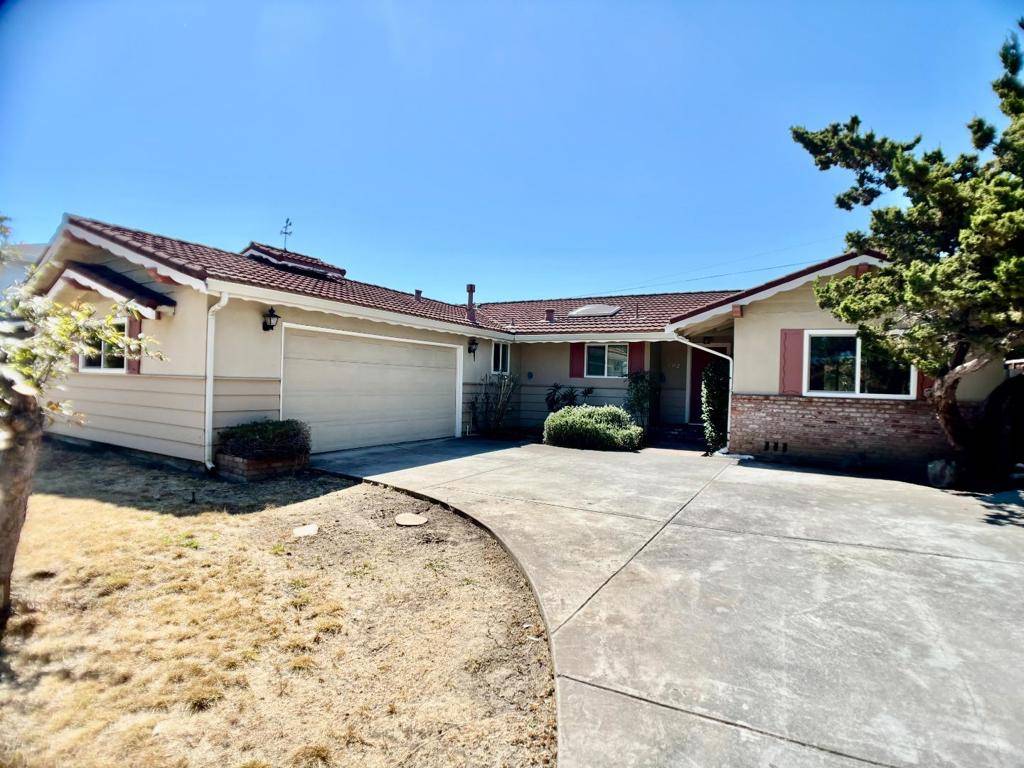 San Jose, CA 95118,1352 Carrie Lee WAY