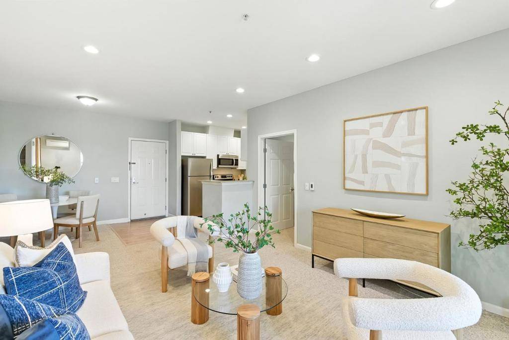 San Mateo, CA 94401,401 S Norfolk ST #315