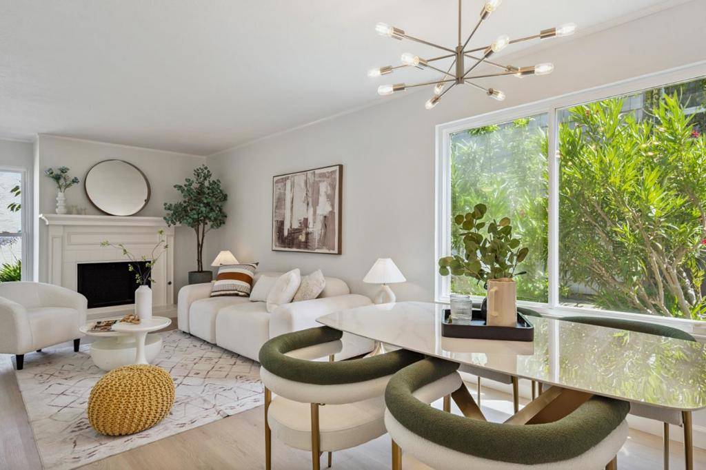 Foster City, CA 94404,965 Marquette LN