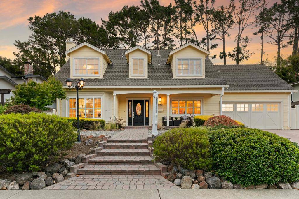 Burlingame, CA 94010,2982 Arguello DR