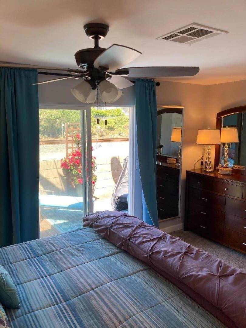 Carlsbad, CA 92011,7217 San Luis ST