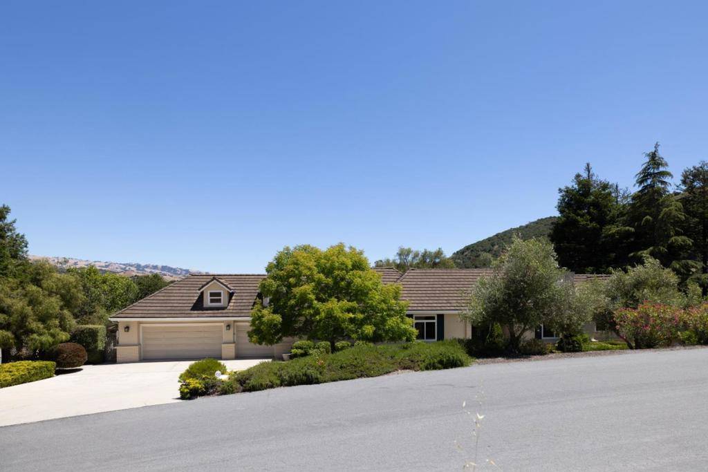 Salinas, CA 93908,25317 Camino De Chamisal