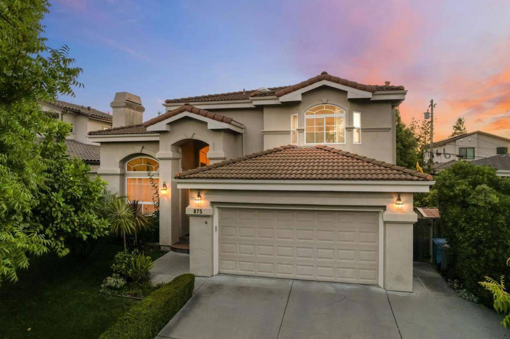 Cupertino, CA 95014,875 Bette AVE