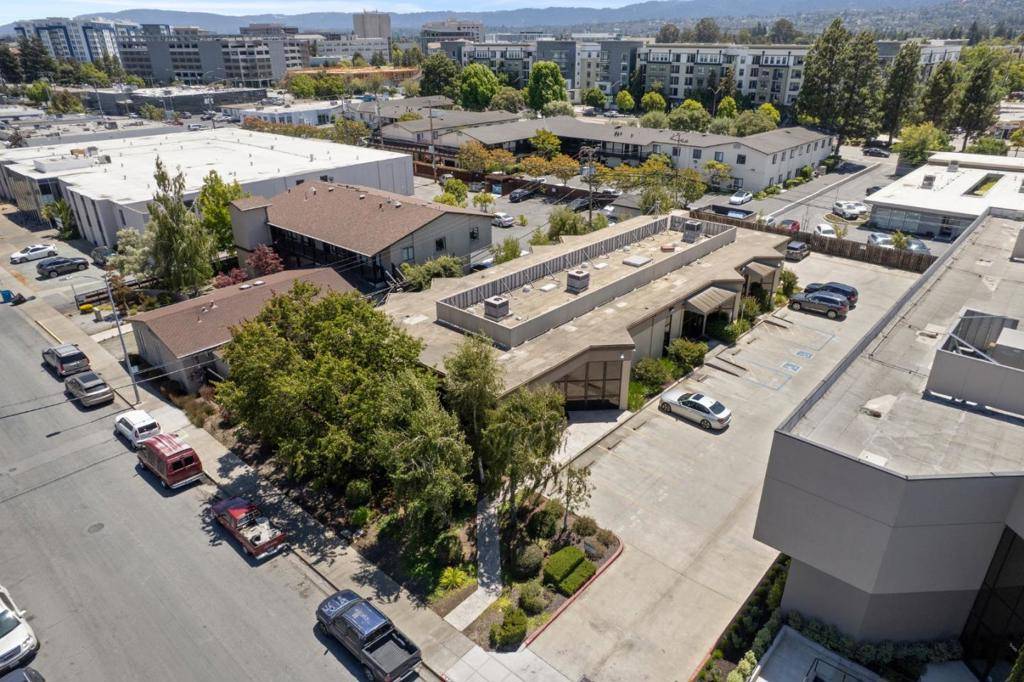 Redwood City, CA 94063,550 Price AVE