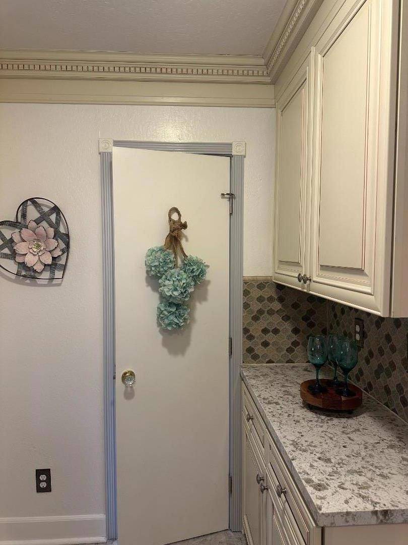 Redwood City, CA 94063,2727 Blenheim AVE