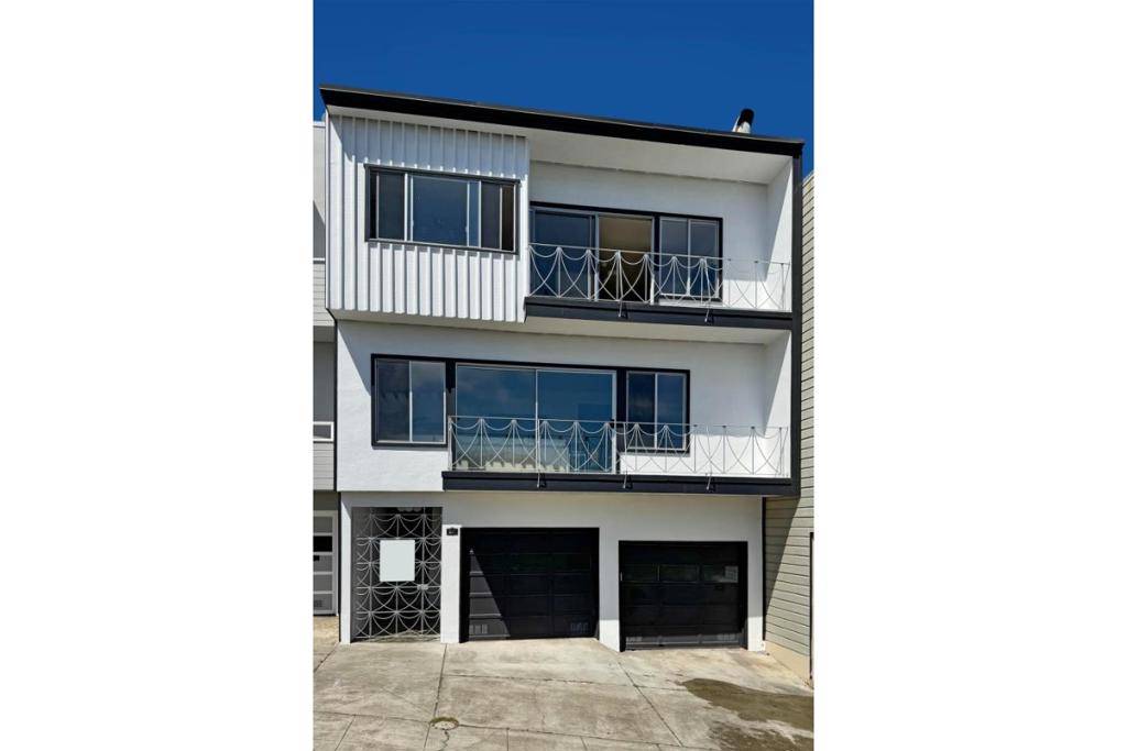 San Francisco, CA 94122,517 Ortega ST