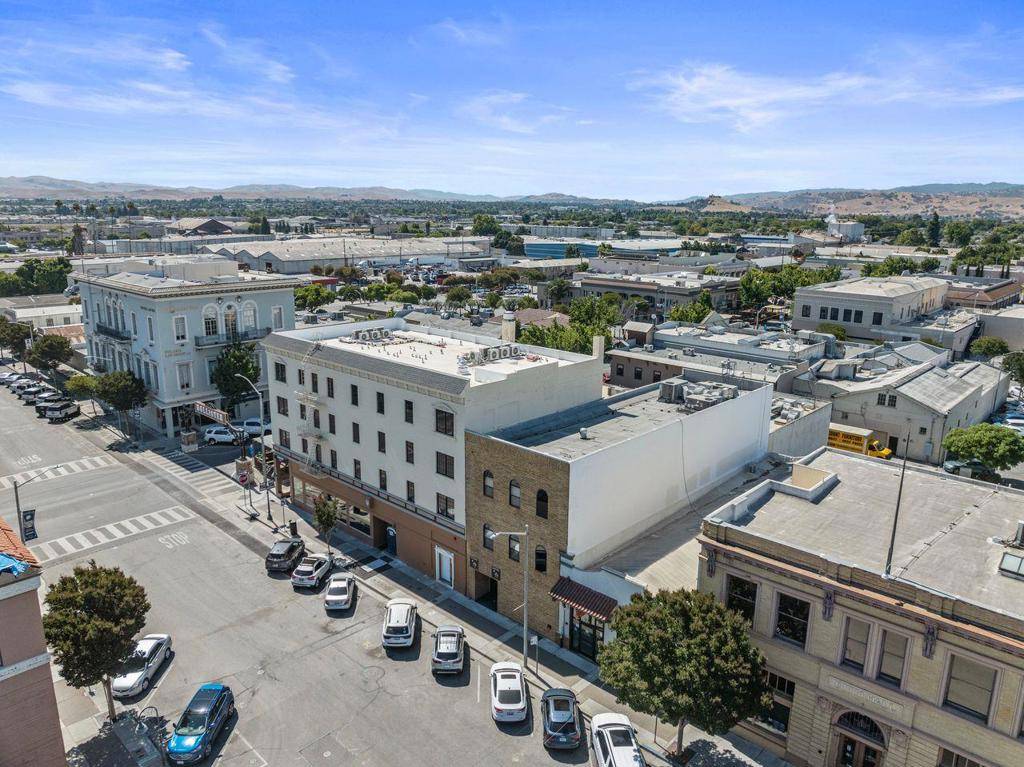 Hollister, CA 95023,321 5th ST