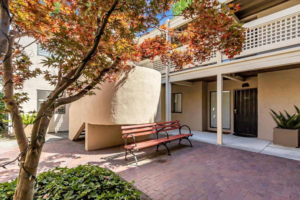Los Gatos, CA 95032,449 Alberto WAY #C138