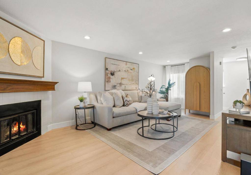 Los Gatos, CA 95032,766 Pollard RD
