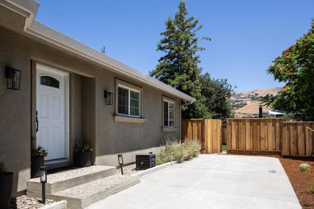 San Jose, CA 95127,3527 Story RD