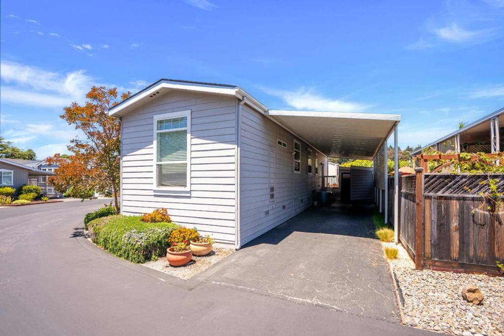 Aptos, CA 95003,6 PRIMROSE