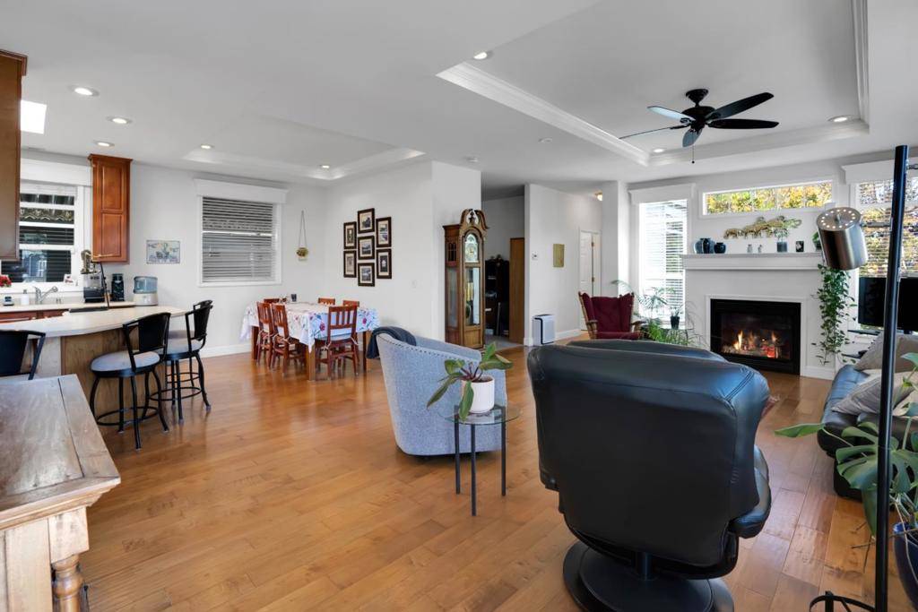 Aptos, CA 95003,6 PRIMROSE