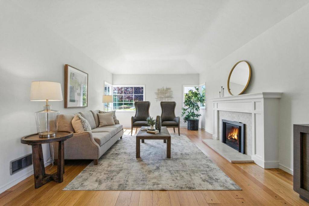Oakland, CA 94619,56 Selkirk ST