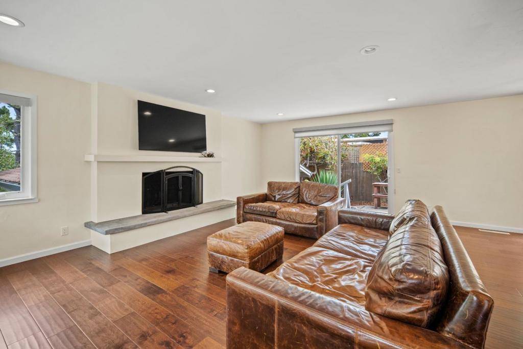 Carmel, CA 93923,3380 San Luis AVE