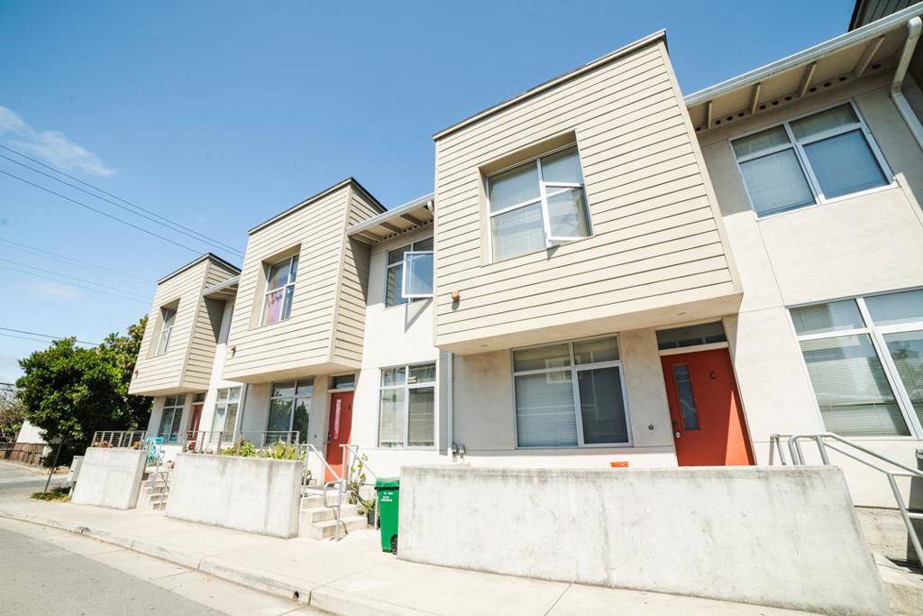 Watsonville, CA 95076,56 Union ST