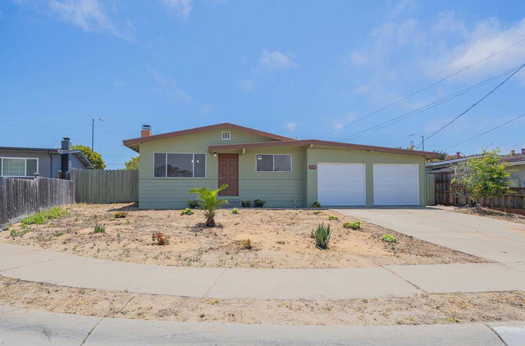 Marina, CA 93933,3114 Flower CIR