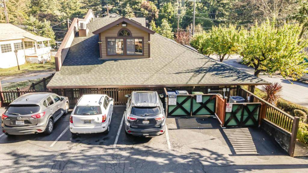 Boulder Creek, CA 95006,13350 W Park AVE