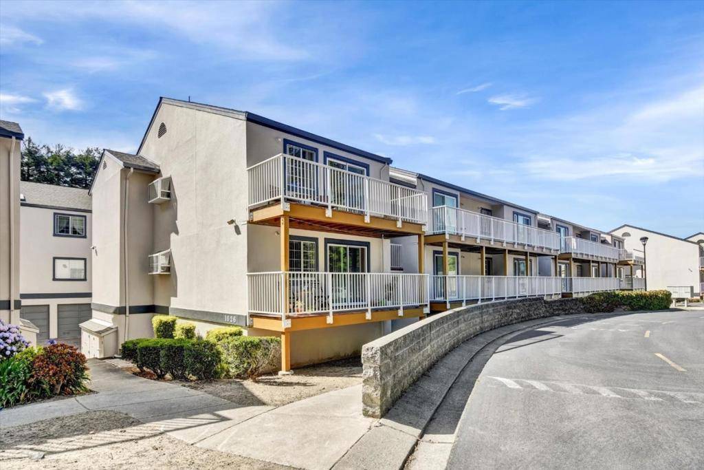 Daly City, CA 94014,1026 San Luis CIR #707