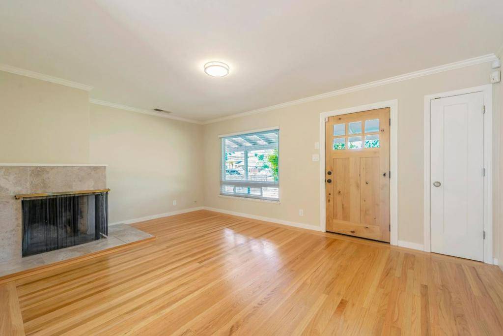 Menlo Park, CA 94025,560 6th AVE