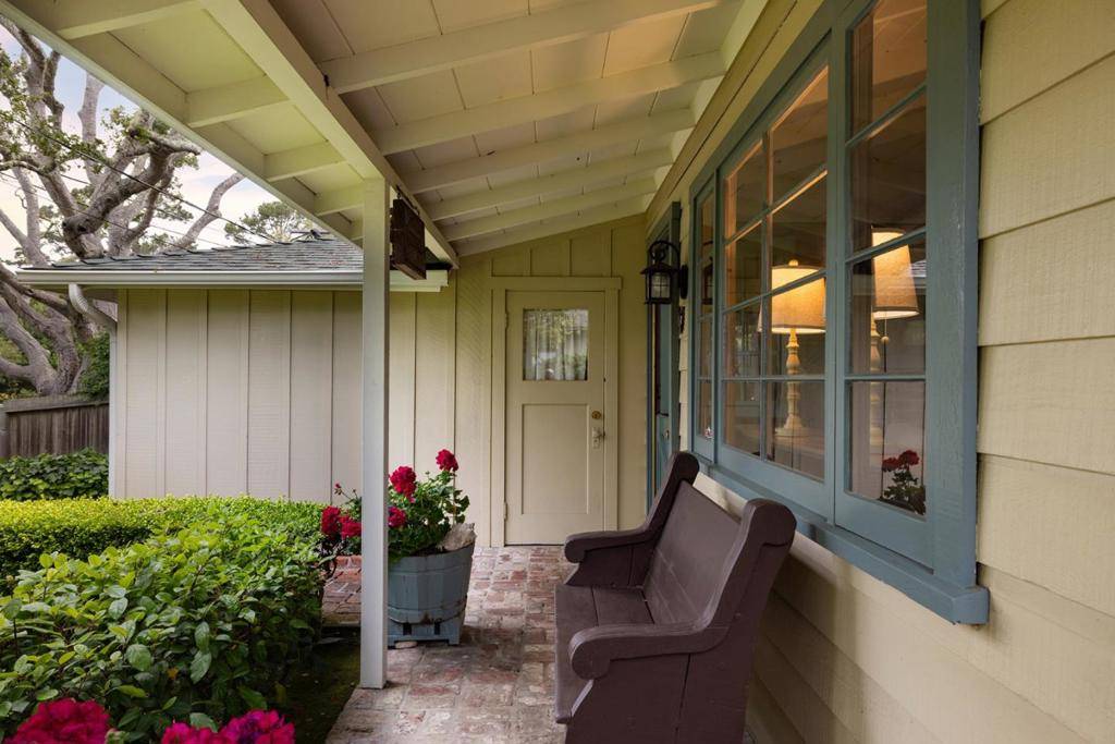 Carmel, CA 93923,0 Lincoln 3 NE of 12th AVE