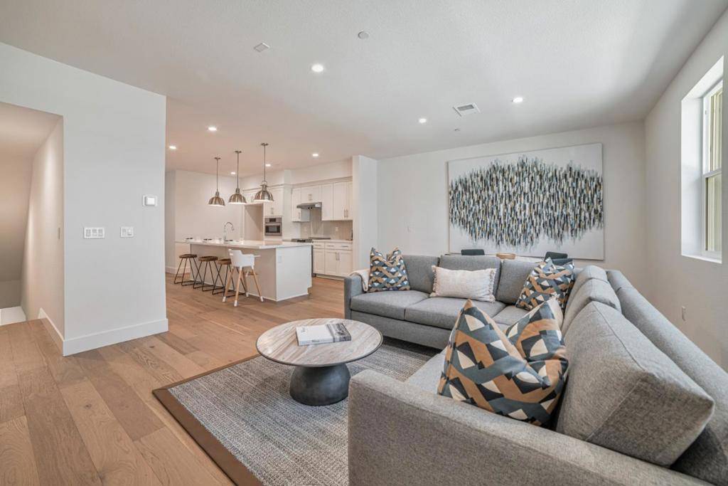 San Ramon, CA 94583,5609 Linen CT