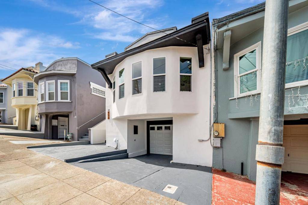 Daly City, CA 94014,452 Irvington ST
