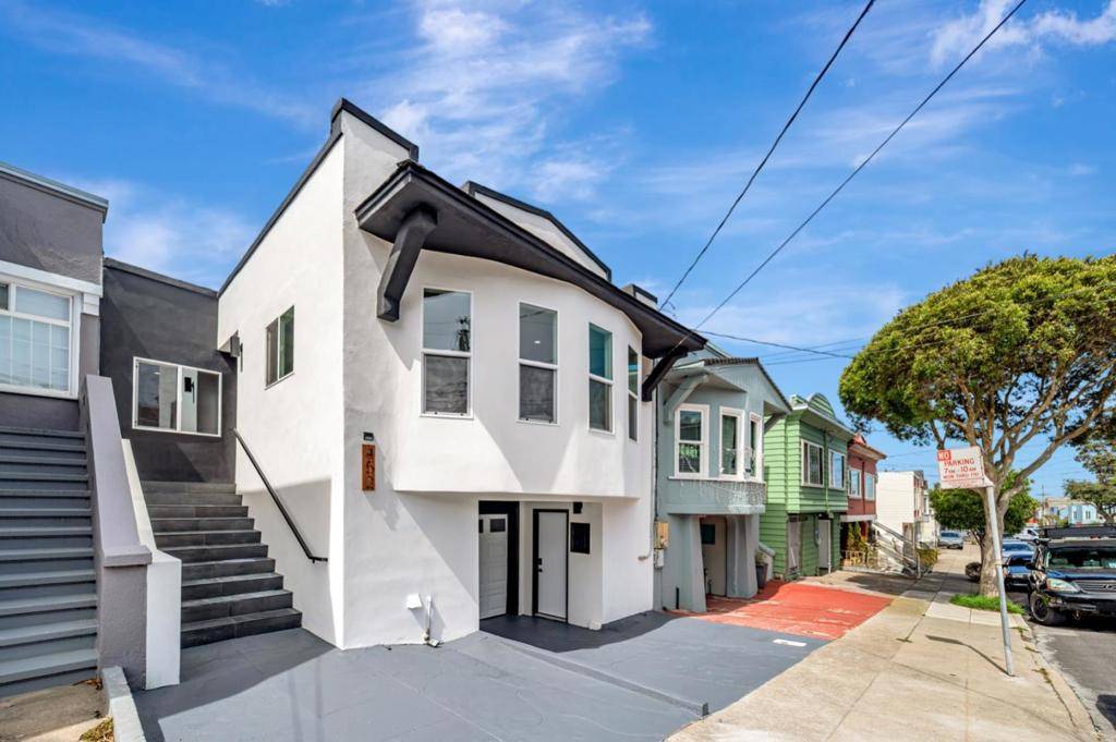 Daly City, CA 94014,452 Irvington ST
