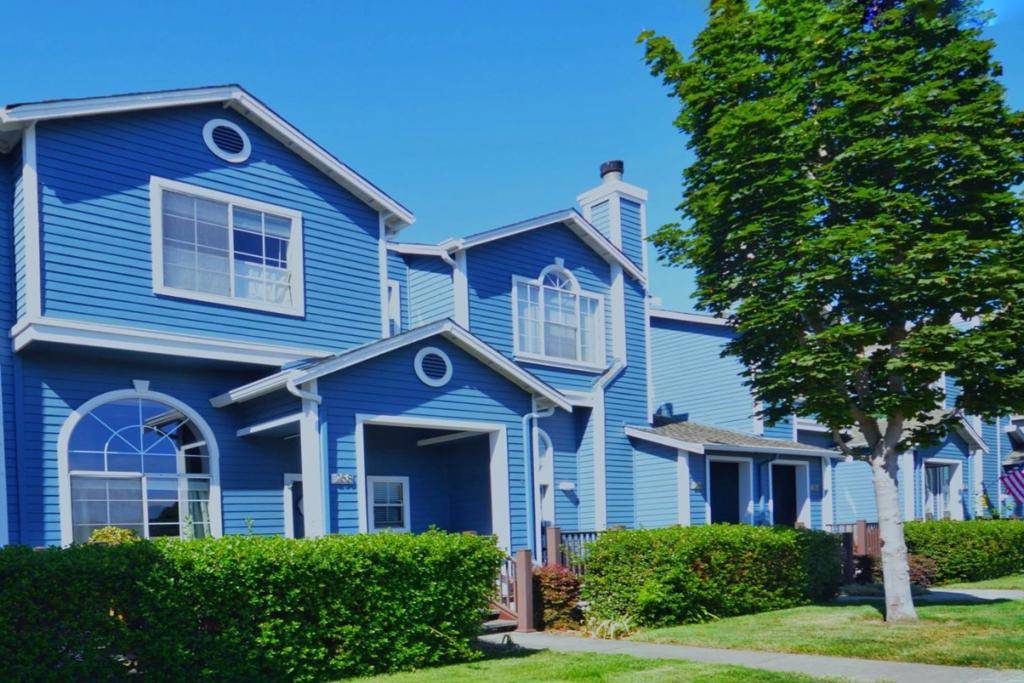 Benicia, CA 94510,258 E E ST