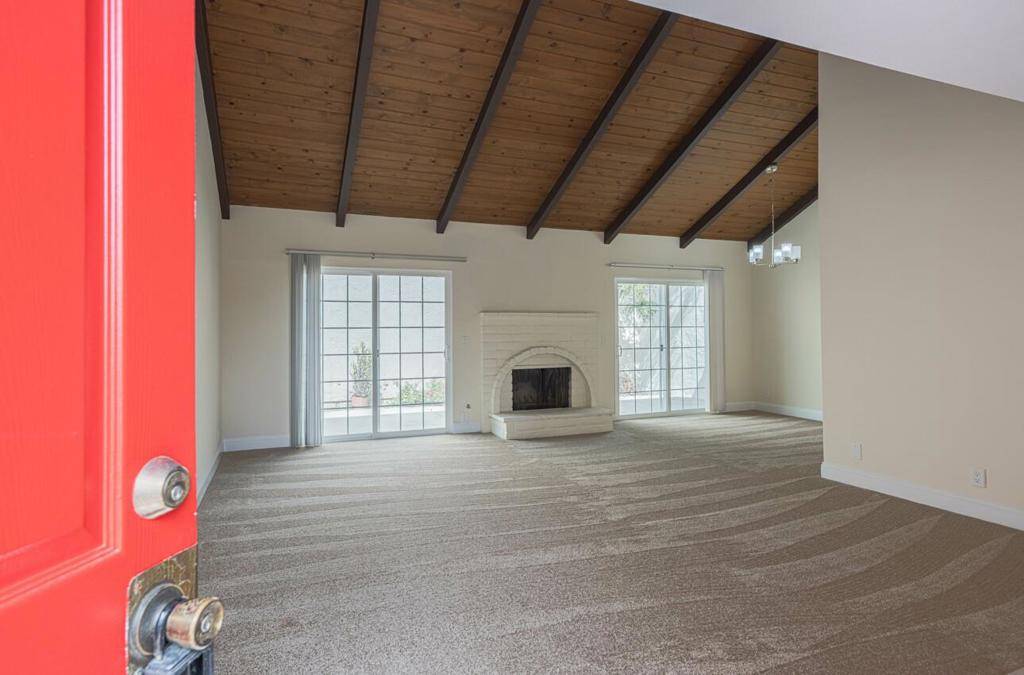 Salinas, CA 93907,1076 Sherman DR