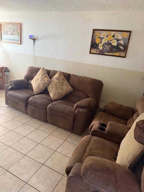 Greenfield, CA 93927,1102 Pinnacles AVE