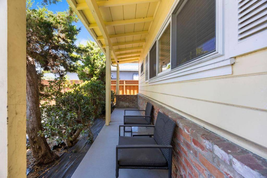 Hayward, CA 94544,88 Newhall ST