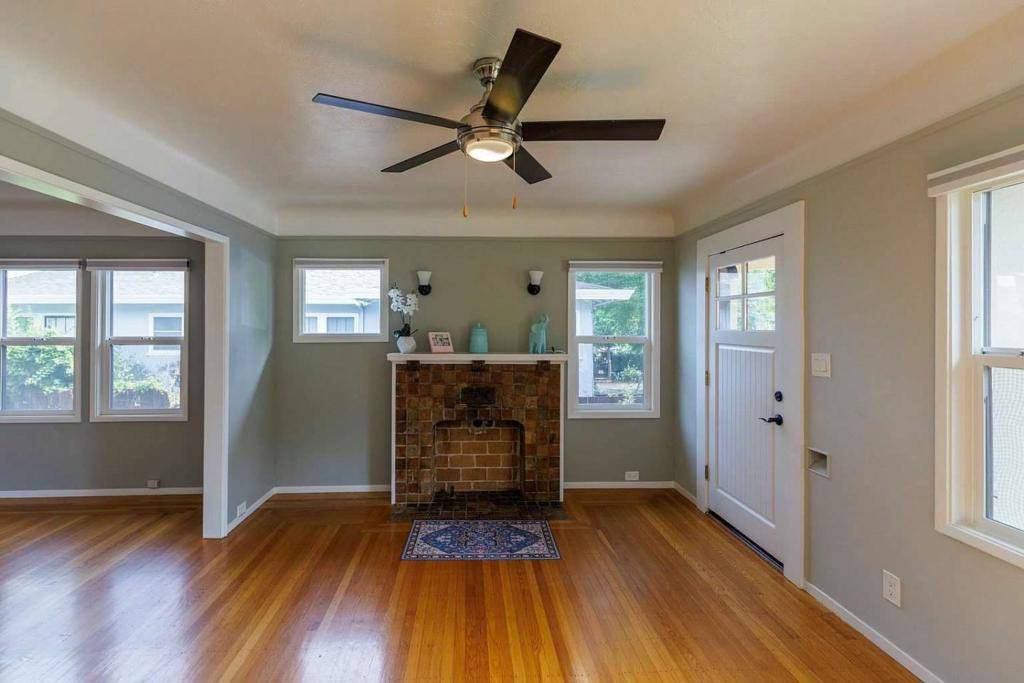 Palo Alto, CA 94301,Hawthorne AVE