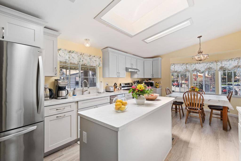 Sunnyvale, CA 94089,600 E Weddell DR