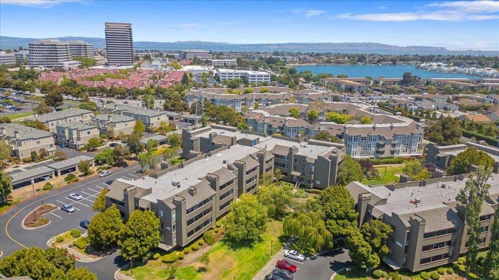 Foster City, CA 94404,840 Sea Spray LN #109