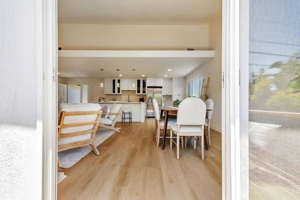 San Bruno, CA 94066,1890 Claremont DR