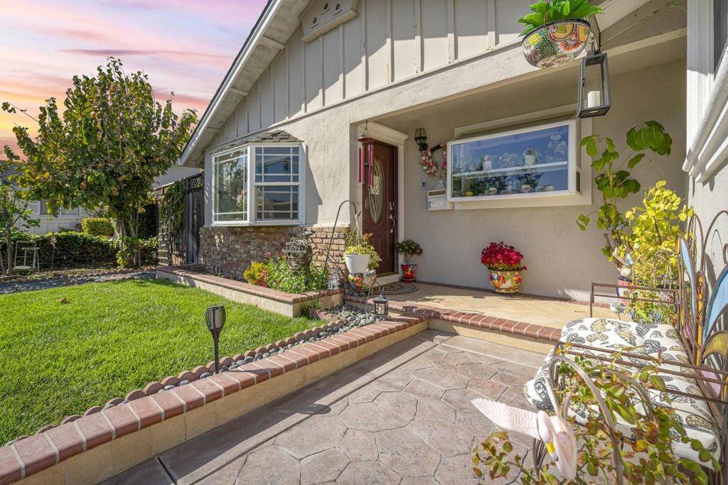 Campbell, CA 95008,1797 W Campbell AVE