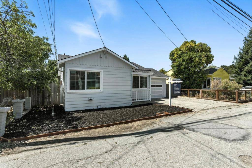 Redwood City, CA 94061,6 Clinton CT