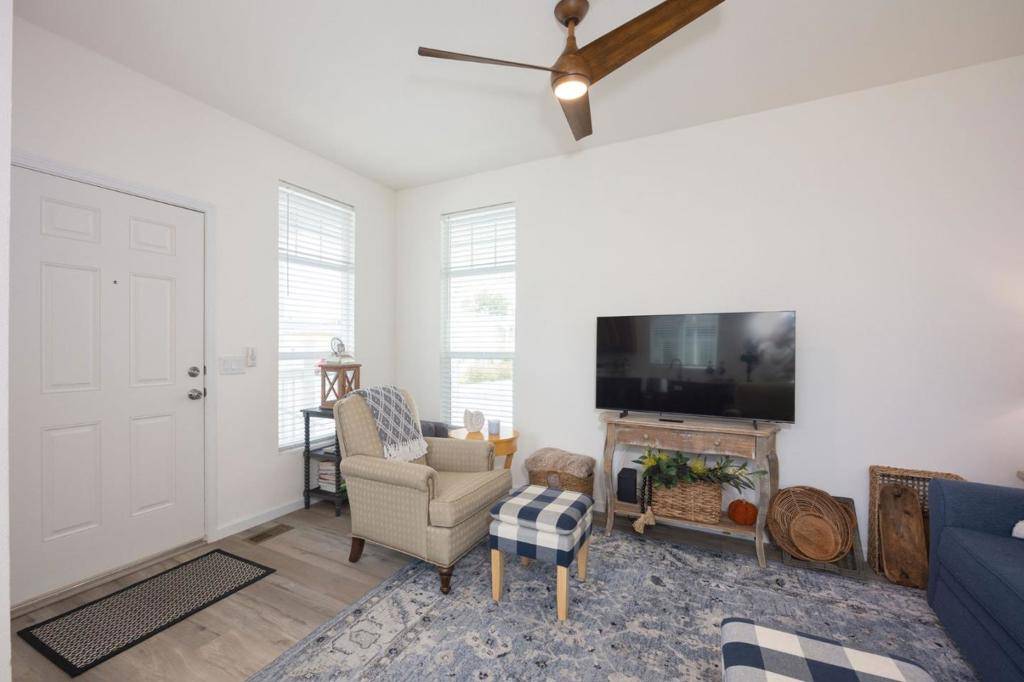Half Moon Bay, CA 94019,22 Seascape DR