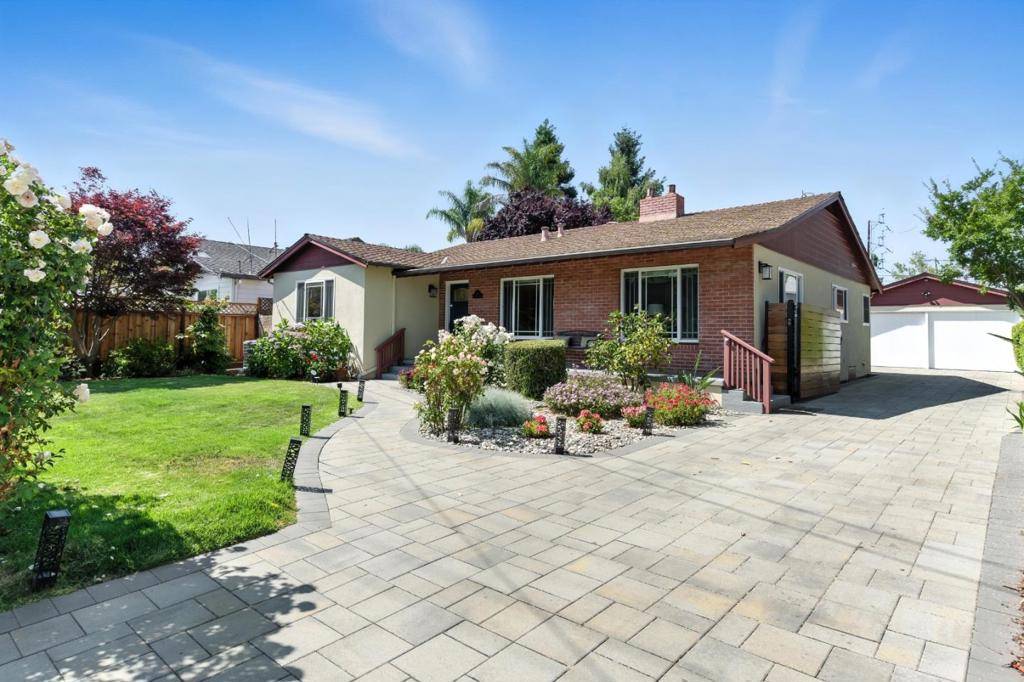 Redwood City, CA 94061,1640 Kentfield AVE