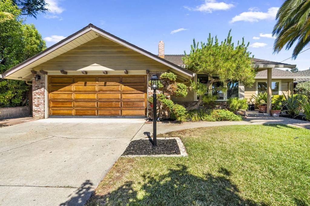Campbell, CA 95008,910 Monica LN