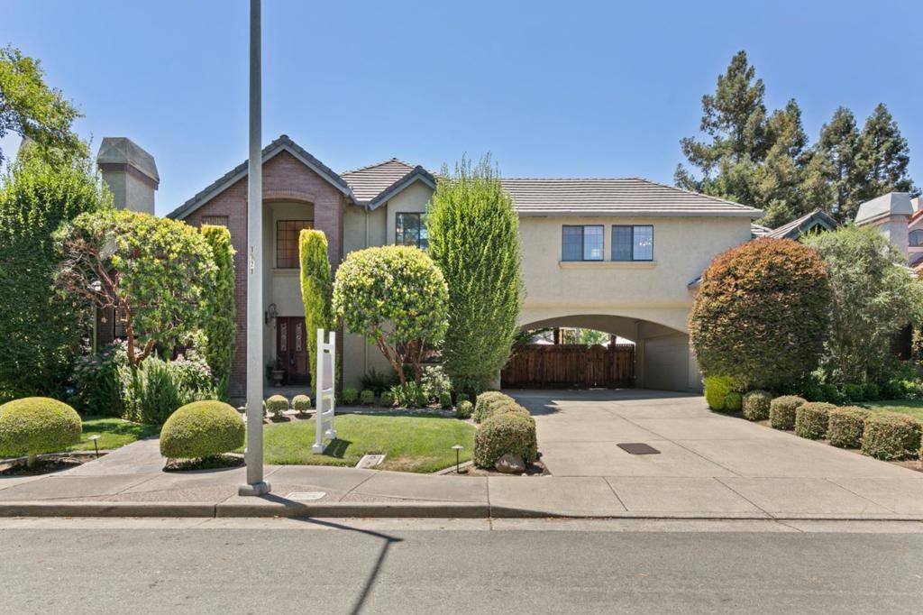 Morgan Hill, CA 95037,17475 Serene DR