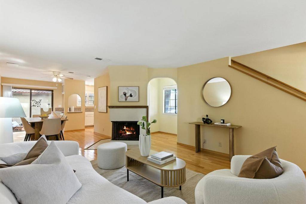 Santa Clara, CA 95050,2245 Anna DR