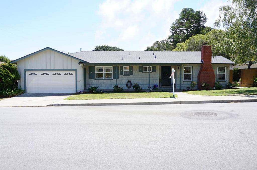 San Mateo, CA 94403,1401 Woodberry AVE
