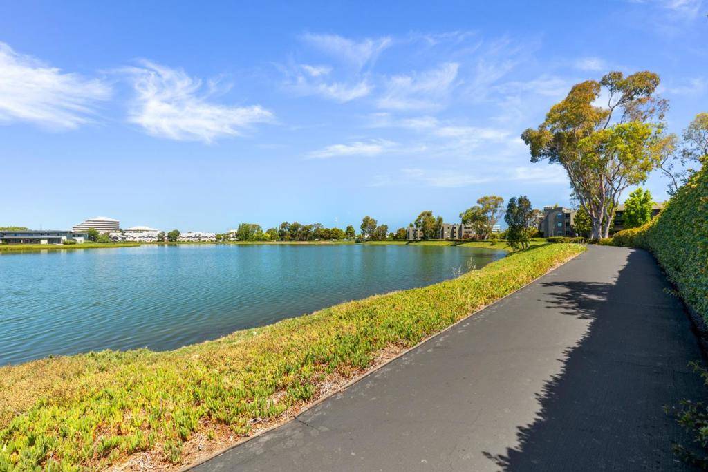 Foster City, CA 94404,780 Sea Spray LN #112