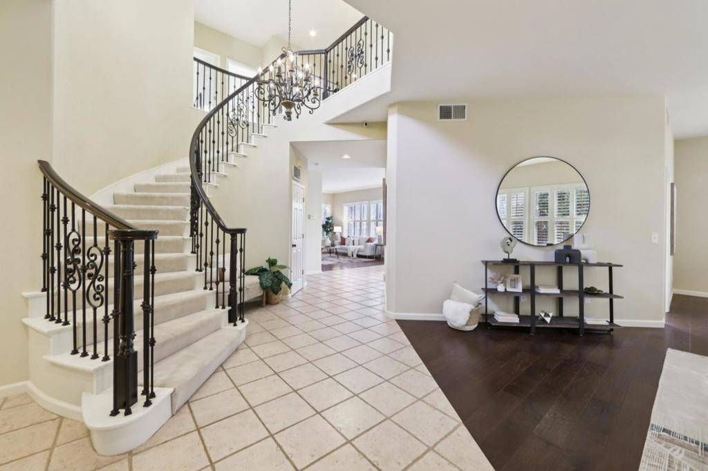 San Jose, CA 95138,5761 Capilano DR