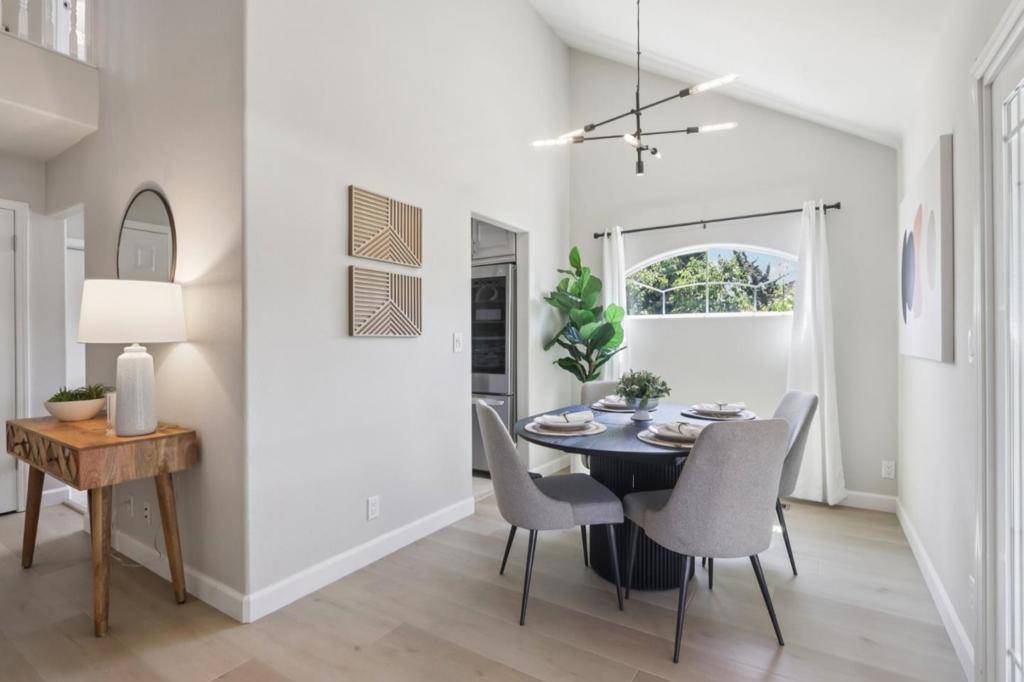 San Jose, CA 95132,3043 Crater LN