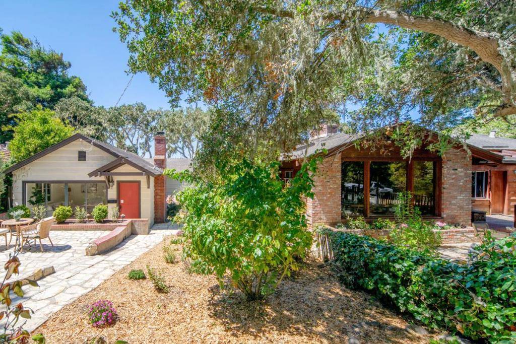 Carmel, CA 93921,Palou NW of Casanova