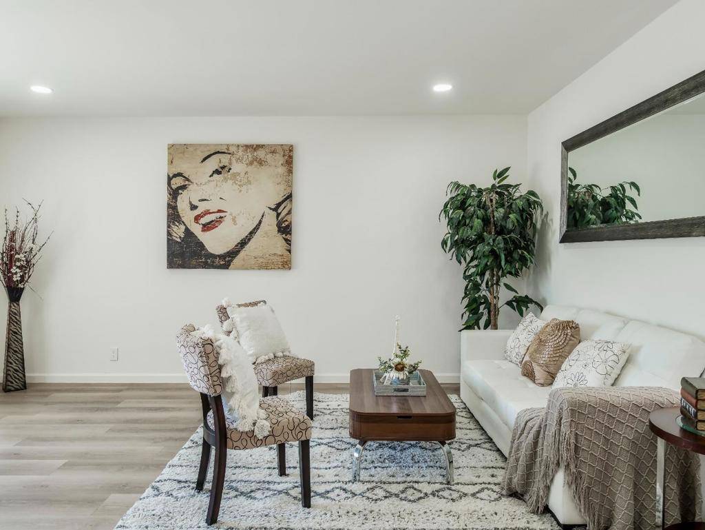 San Jose, CA 95121,1051 Woodminster DR