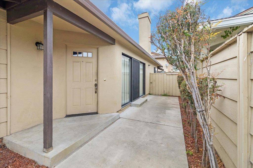 Salinas, CA 93906,1575 Sepulveda DR