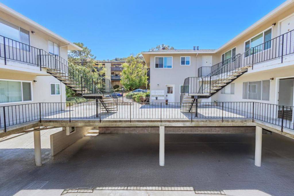 Belmont, CA 94002,1205 Geraldine WAY